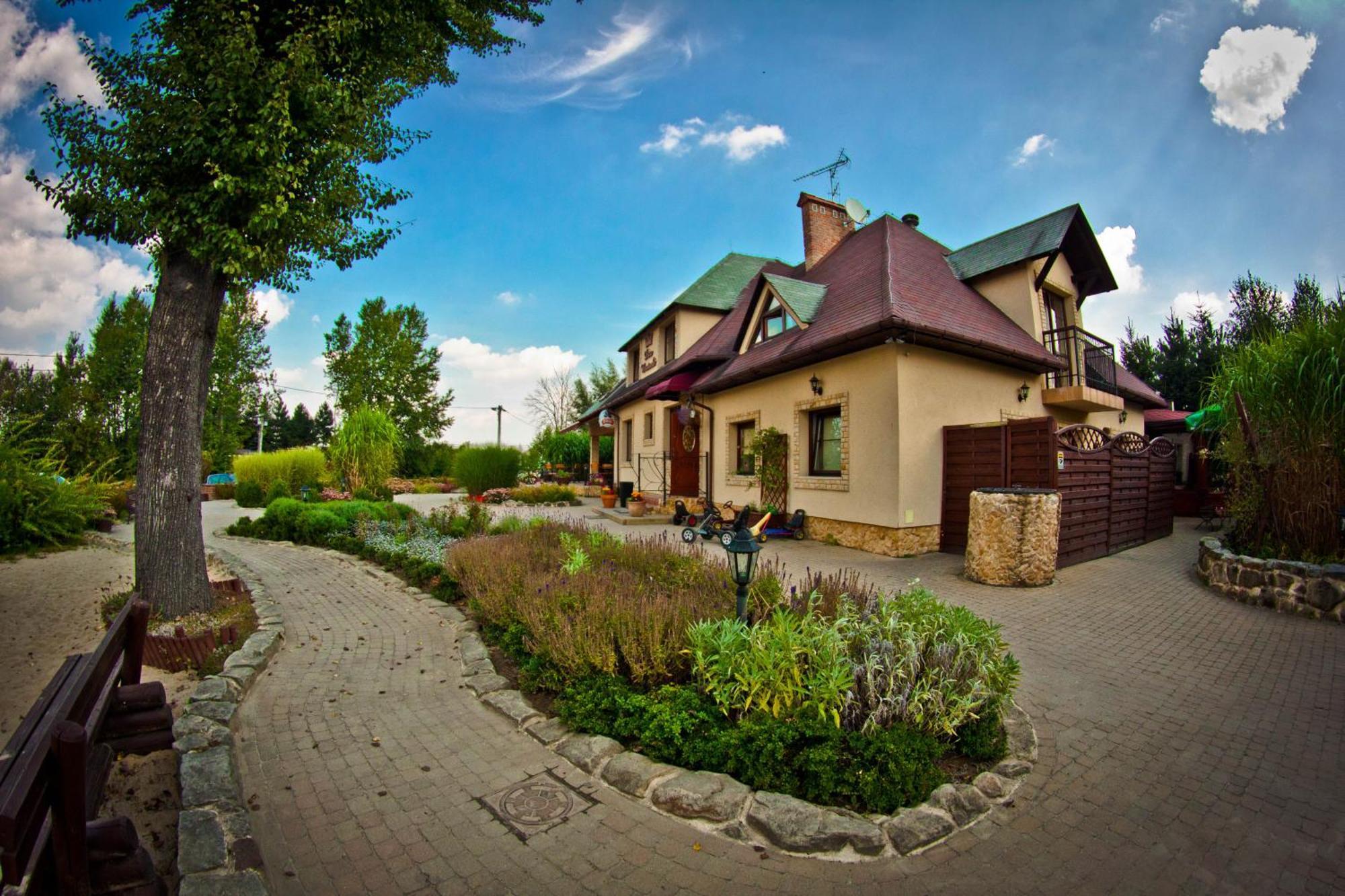 Dwa Bratanki Hotell Rzeszów Exteriör bild