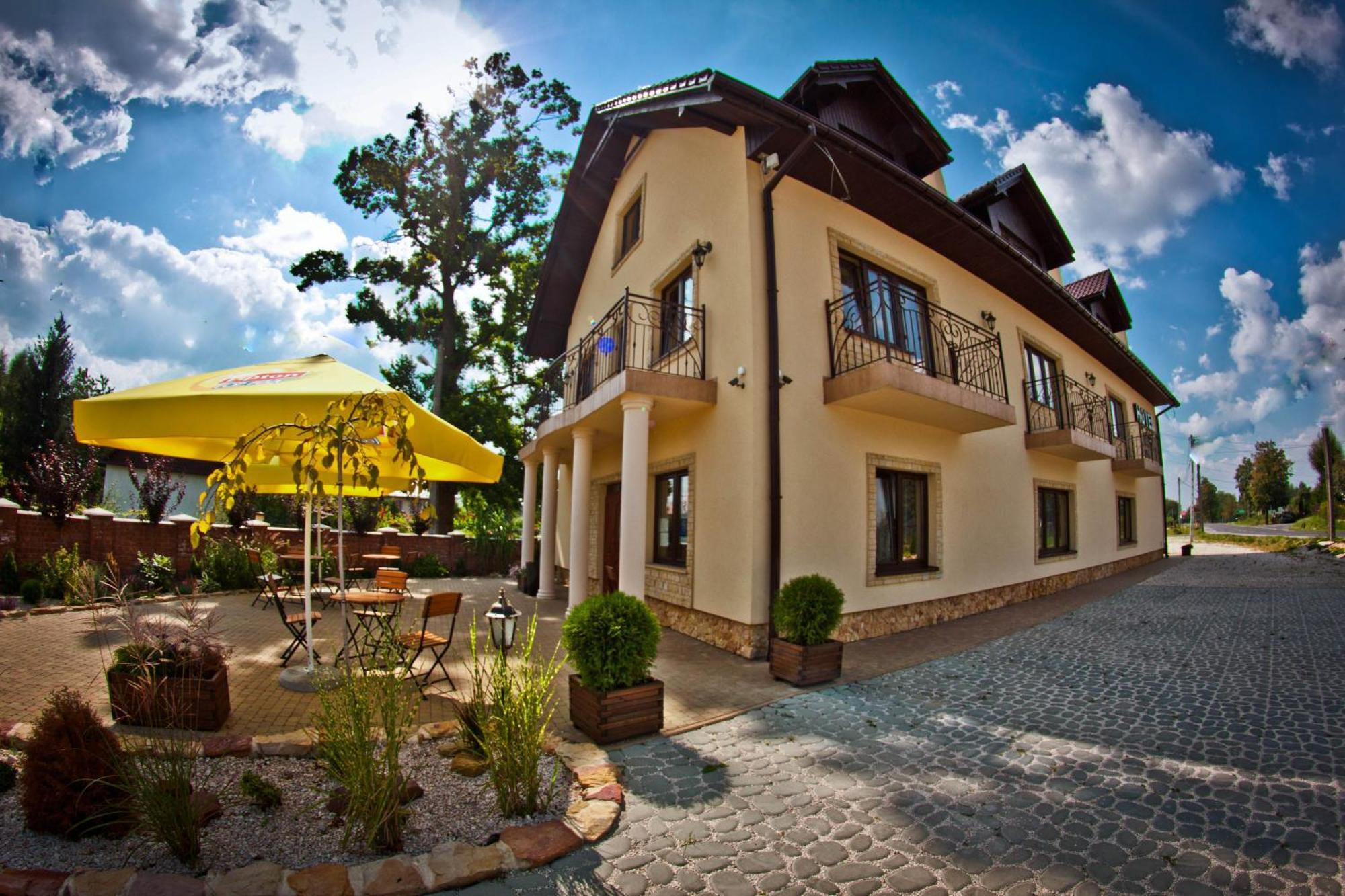 Dwa Bratanki Hotell Rzeszów Exteriör bild