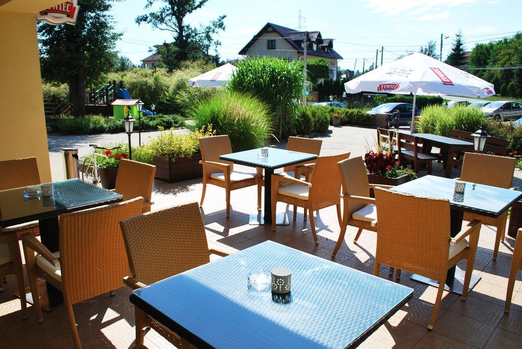Dwa Bratanki Hotell Rzeszów Exteriör bild