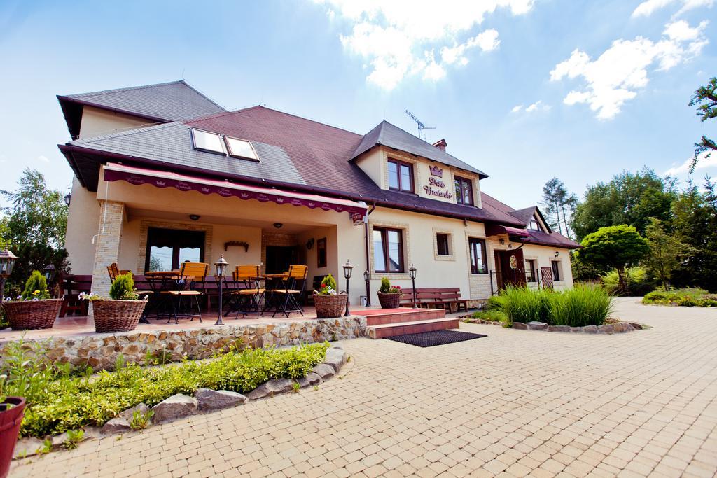 Dwa Bratanki Hotell Rzeszów Exteriör bild